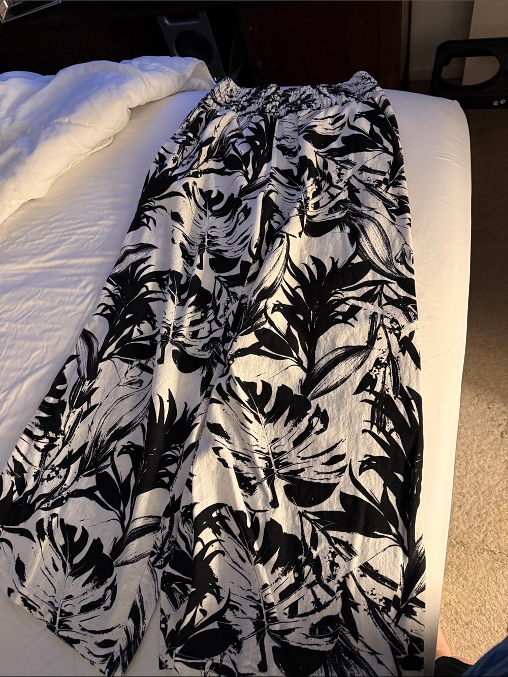 Tahari Black and White Tropical Print Maxi Skirt